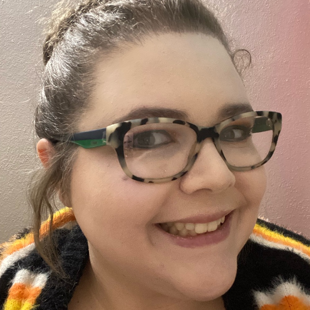 Meet your Posher, Emily